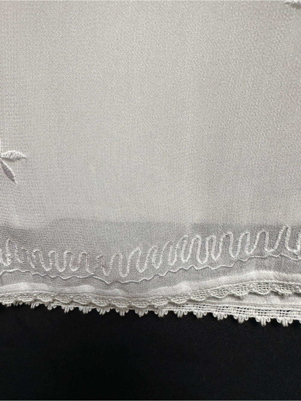 Amanda Smith Cream Maxi Skirt with Subtle Floral Embroidery - Picture 7 of 10